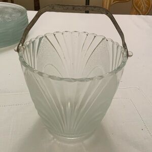 Vintage Clear ice bucket